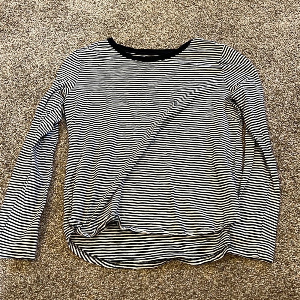 Old Navy Striped Long Sleeve Tee